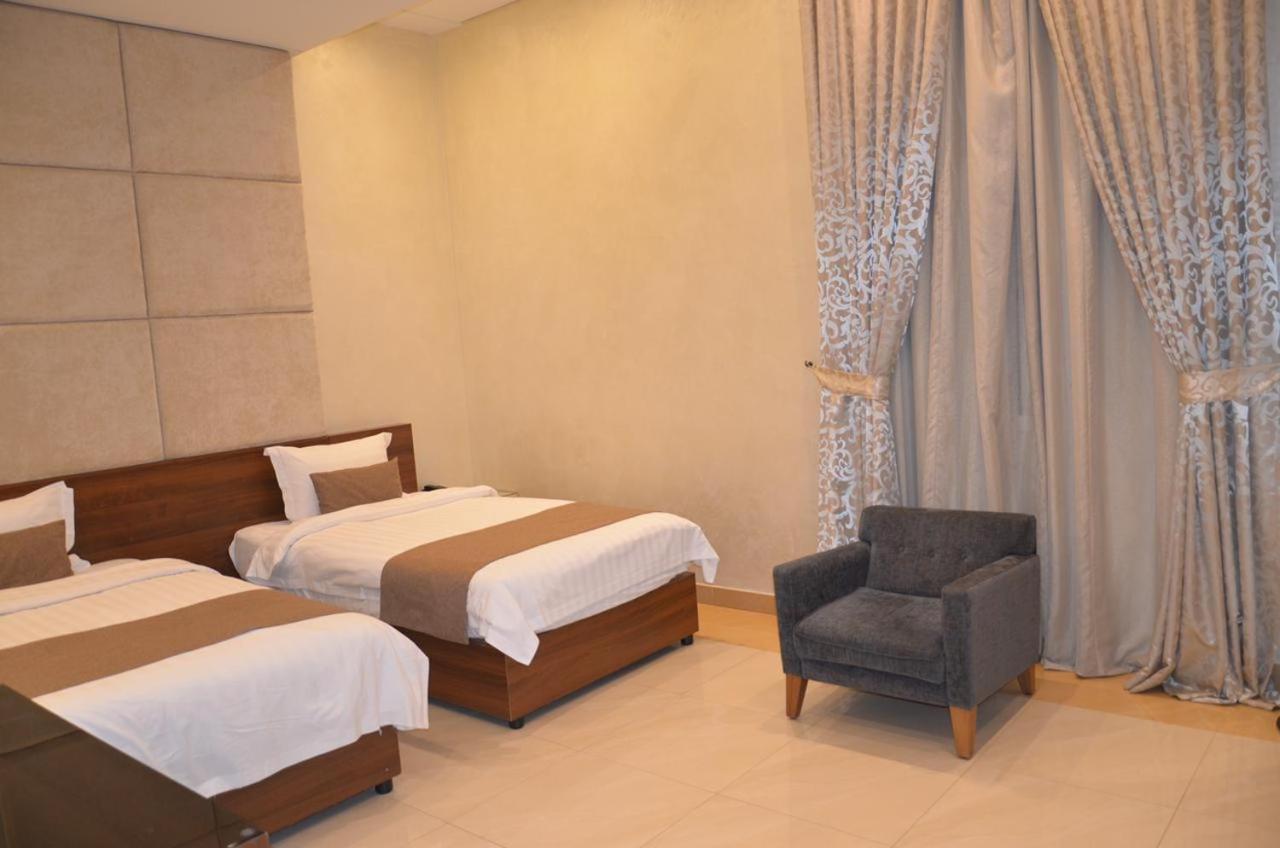 Mandarin Alshamal Hotel Apartments Rijád Kültér fotó